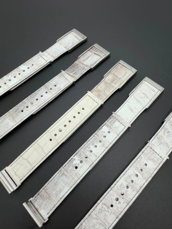 Croc leather band 100%
